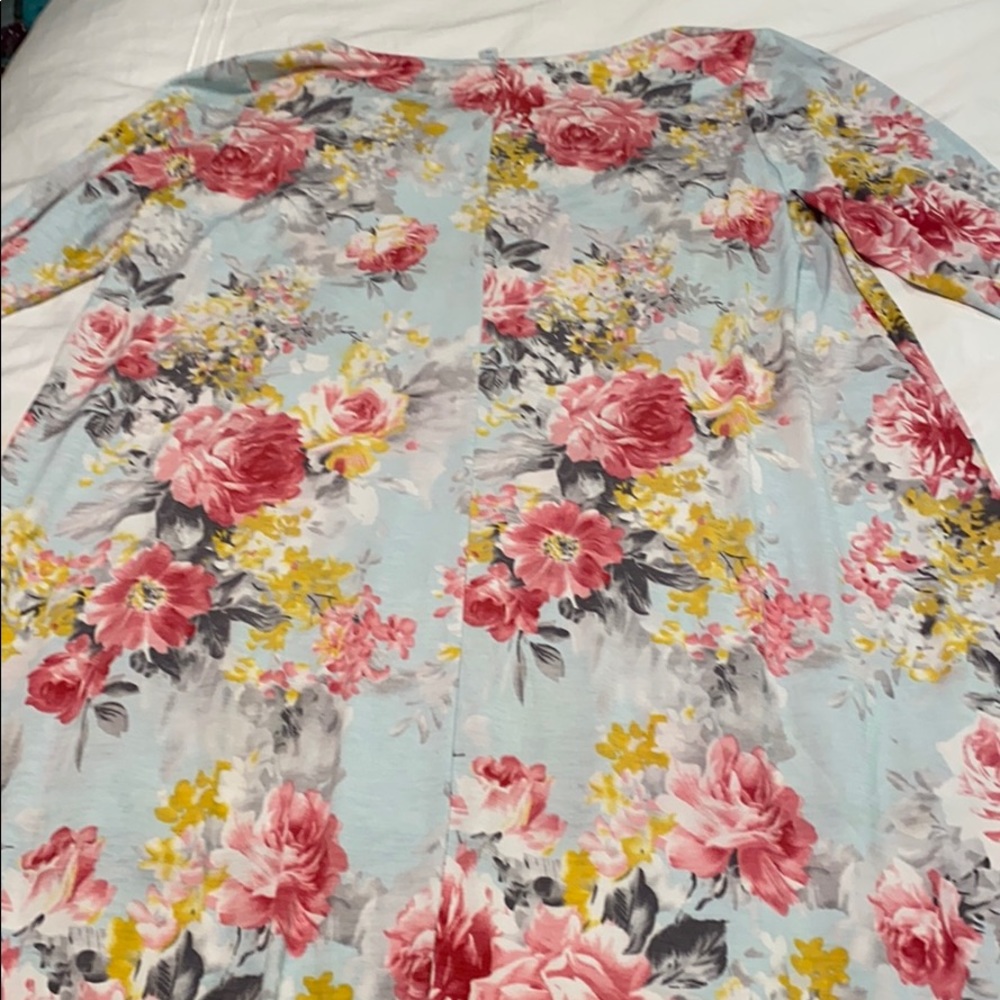 Dress - Picture 4 of 4